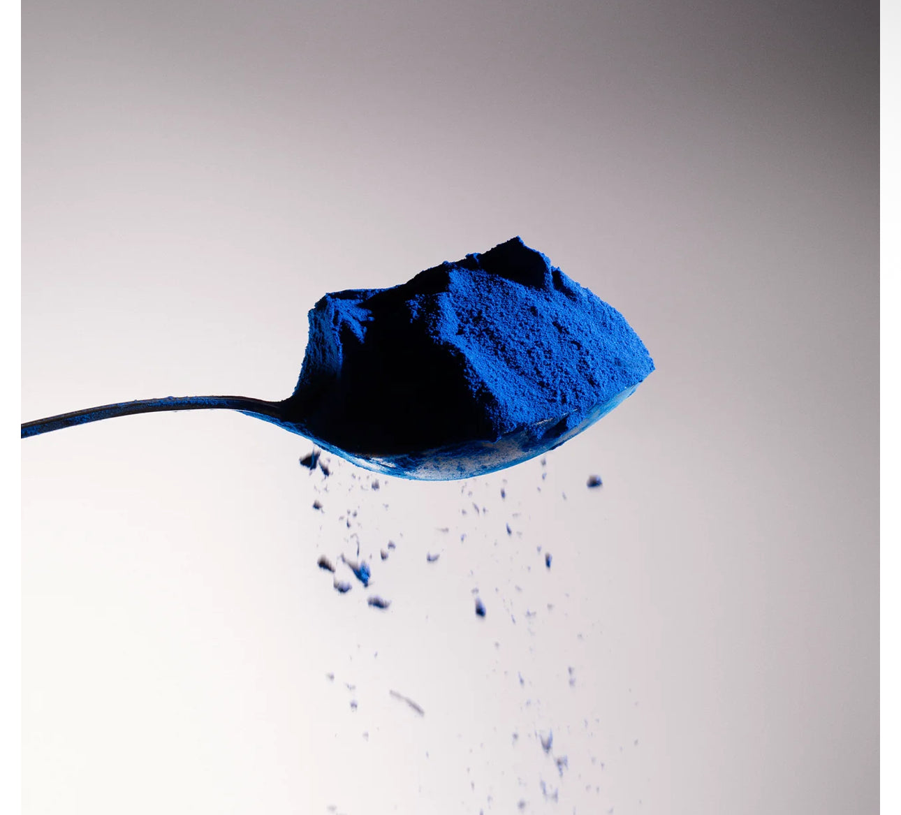 Bulk Organic Blue Spirulina (Phycocyanin) Extract Powder)